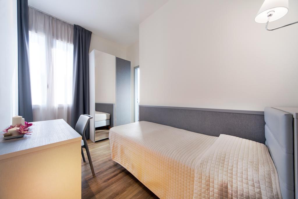 My Place Hotel Rimini Exterior foto